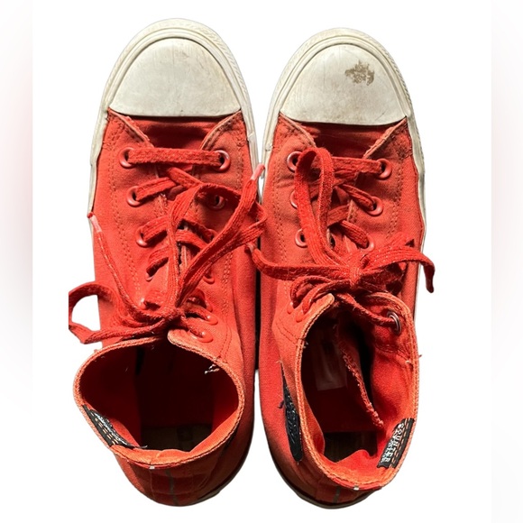 ⭐️Orange converse⭐️ - Picture 2 of 7